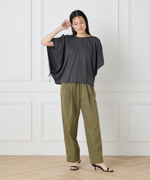 I.T.'S international（イッツインターナショナル）の「テンセルコットン ドローストリングスリーブカットソー（Tシャツ/カットソー・レディース・オフホワイト/スミクロ/キャメル・フリー）」の13枚目の写真