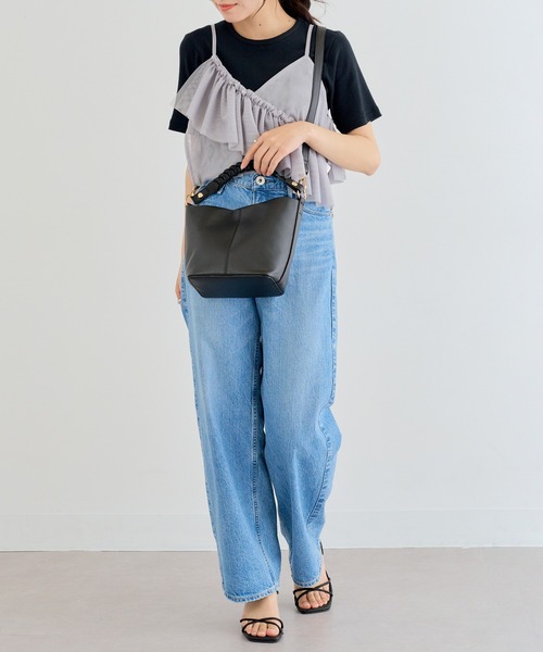 MIAN （ミアン）の「【MIAN】メッシュハンドル 2wayバッグ ショルダー付 フェイクレザー バケツバッグ / 2251-297-1（ショルダーバッグ・レディース・ブラック/ブルー/アイボリー・FREE）」の17枚目の写真