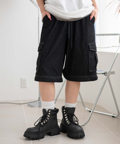 WEGO（ウィゴー）の「WEGO/2WAYデニムカーゴパンツ（デニムパンツ・レディース・ブラック系2/スカイブルー/ブラック系3・FREE）」の2枚目の写真