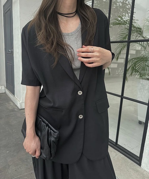 WILLFULLY（ウィルフリー）の「half sleeve slub mix tailored JK（テーラードジャケット・レディース・ブラック/インディゴブルー/その他・FREE）」の2枚目の写真