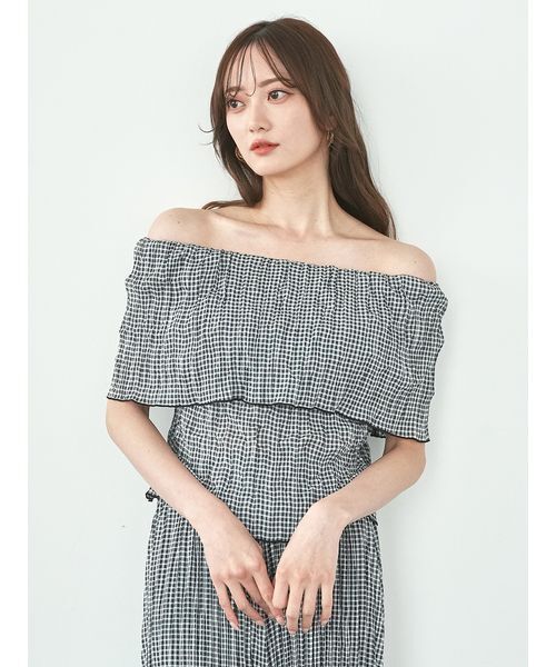 SNIDEL（スナイデル）の「プリーツオフショルブラウス（シャツ/ブラウス・レディース・ブラック/ホワイト/ブラウン・FREE）」の15枚目の写真