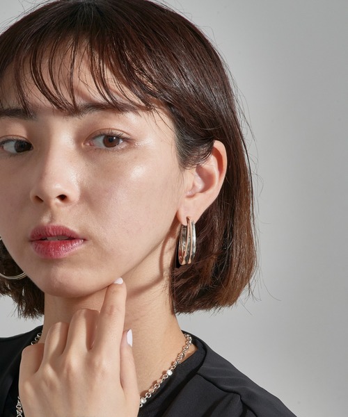 PHILIPPE AUDIBERT（フィリップ オーディベール）の「【PHILIPPE AUDIBERT】 フープピアス earring L brass silver plated BO6645:AR（ピアス（両耳用）・レディース・シルバー・FREE）」の6枚目の写真