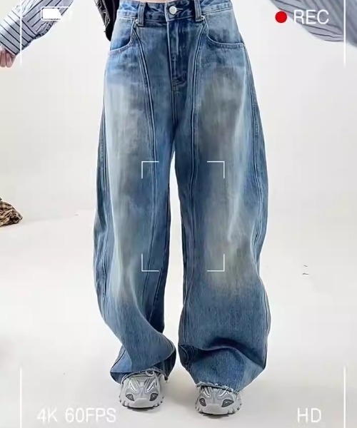 B'day（ビーデイ）の「【 B'day / ビーデー 】バルーンワイドデニムパンツ（デニムパンツ・レディース・ブルー・SMALL/MEDIUM/X-LARGE/LARGE）」の6枚目の写真