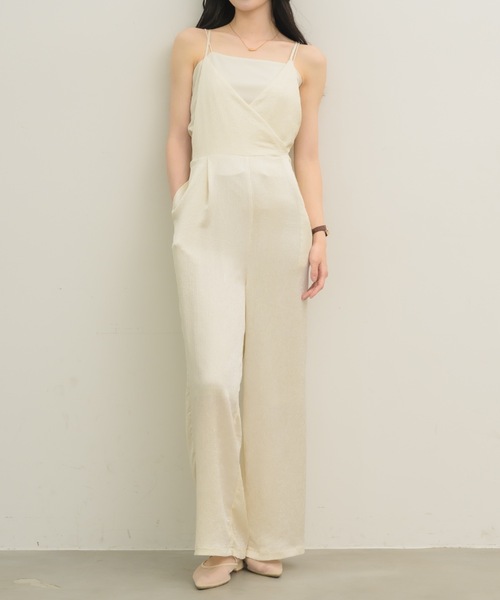 NEUNA（ヌナ）の「カシュクールサテンサロペット（サロペット/オーバーオール・レディース・アイボリー/ミント/ブラック・FREE）」の2枚目の写真