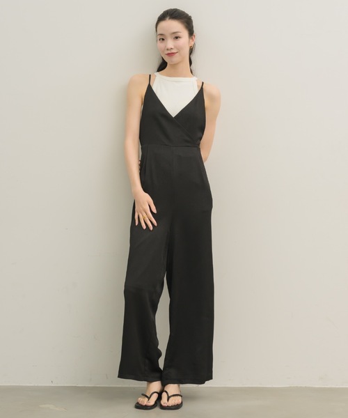 NEUNA（ヌナ）の「カシュクールサテンサロペット（サロペット/オーバーオール・レディース・アイボリー/ミント/ブラック・FREE）」の22枚目の写真