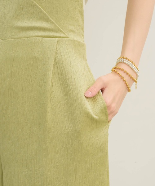 NEUNA（ヌナ）の「カシュクールサテンサロペット（サロペット/オーバーオール・レディース・アイボリー/ミント/ブラック・FREE）」の18枚目の写真