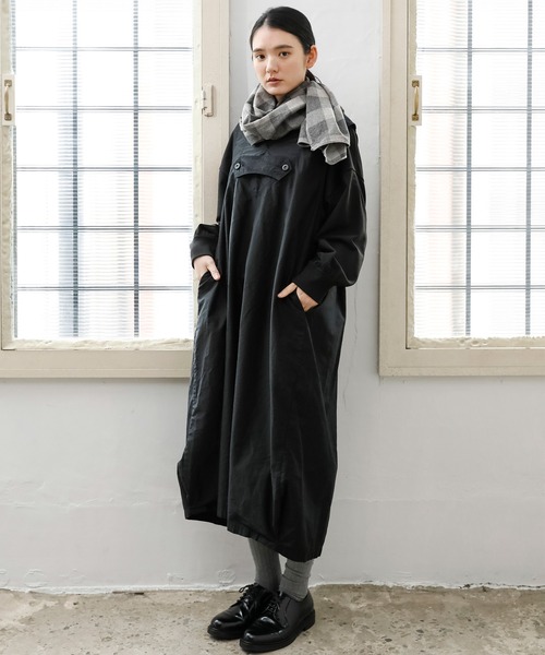 Brocante（ブロカント）の「[Brocante / ブロカント] ミリタリーモールスキン ランテルヌワンピース（ワンピース・レディース・ネイビー/キャメル/ブラック・2）」の5枚目の写真