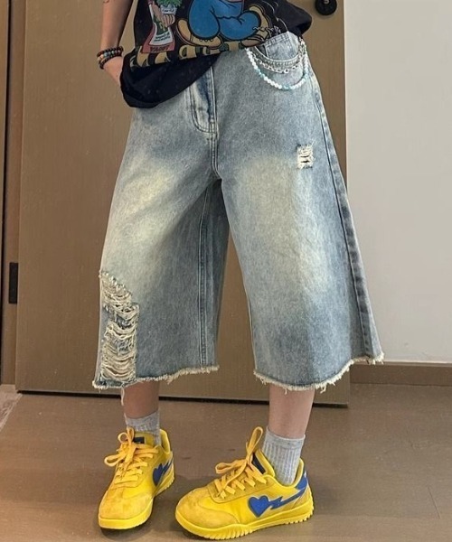 ダメージワイドデニムハーフパンツ（デニムパンツ）｜Achic