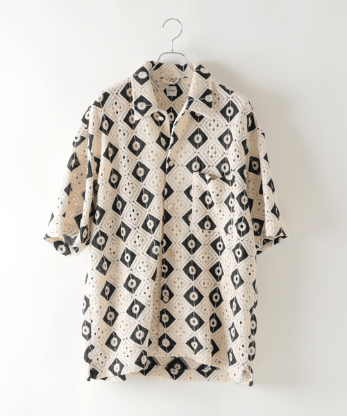 EDIFICE（エディフィス）の「クロシェ オープンカラー ショートスリーブ シャツ（シャツ/ブラウス・メンズ・ブラック/サックスブルー・SMALL/MEDIUM/LARGE）」の5枚目の写真