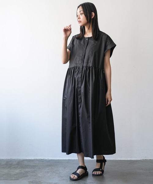 mili an deni(ミリアンデニ)の「半袖前開きワンピース(ワンピース・レディース・チャコールグレー/ブラック/ダークブルー・M)」の5枚目の写真