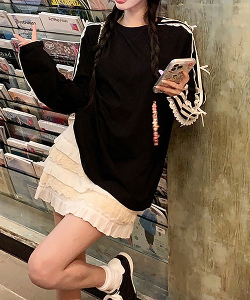 Asterellivi(アステレリビ)の「レース サイドライン リボン カットソー(Tシャツ/カットソー・レディース・ブラック/ネイビー・FREE)」の7枚目の写真