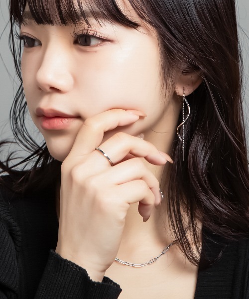 kirakiraShop(キラキラショップ)の「ギザギザ ラインの リング(リング・レディース・シルバー/ゴールド・#11/#14/#16)」の4枚目の写真