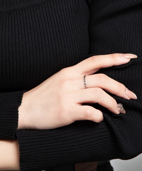 kirakiraShop(キラキラショップ)の「ギザギザ ラインの リング(リング・レディース・シルバー/ゴールド・#11/#14/#16)」の15枚目の写真