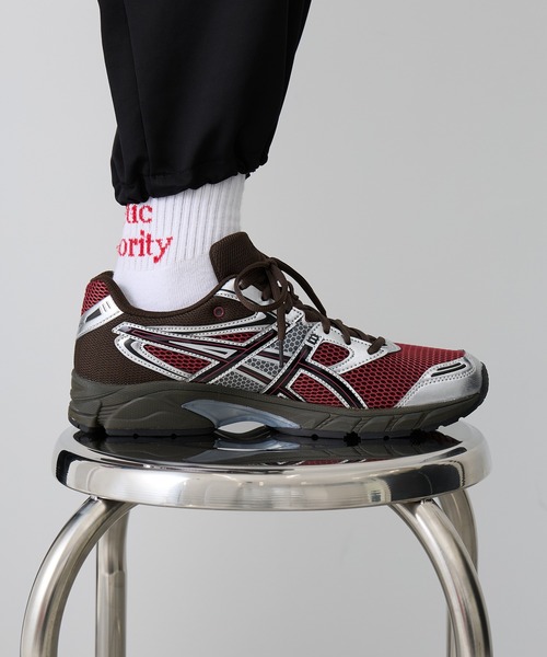 ASICS(アシックス)の「【ASICS】GEL-DS TRAINER 14(スニーカー・メンズ・バーガンディー/グレー・22.5cm/27.5/26.5/25.5/25/28cm/27cm/26cm/24.5cm/24cm/23.5cm/23cm)」の10枚目の写真