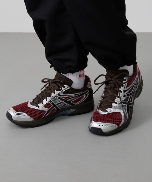 ASICS(アシックス)の「【ASICS】GEL-DS TRAINER 14(スニーカー・メンズ・バーガンディー/グレー・22.5cm/27.5/26.5/25.5/25/28cm/27cm/26cm/24.5cm/24cm/23.5cm/23cm)」の12枚目の写真