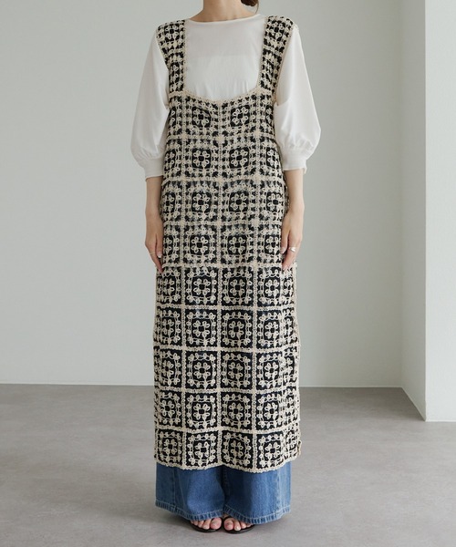 PUAL CE CIN（ピュアルセシン）の「配色かぎ針編み風ワンピース