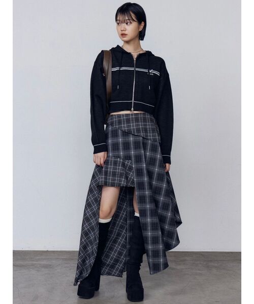 EMODA(エモダ)の「バルキープランプフィットブーツ(ブーツ・レディース・ブラック・LARGE/MEDIUM/SMALL)」の22枚目の写真