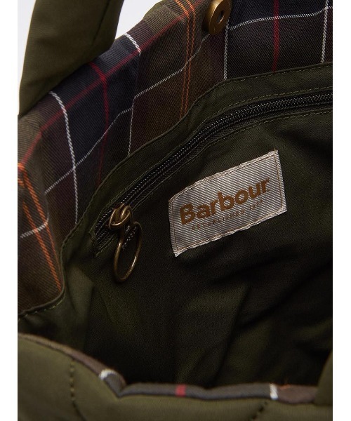 Barbour（バブアー）の「Mariahキルティングトートバッグ（トートバッグ・レディース・オリーブ/ブラック・ONE SIZE）」の9枚目の写真