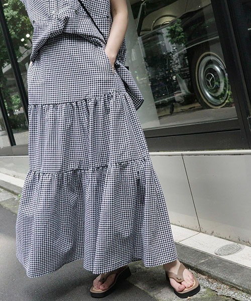 WILLFULLY（ウィルフリー）の「tiered gingham check SK（スカート・レディース・グレー系その他/ブラック・FREE）」の11枚目の写真