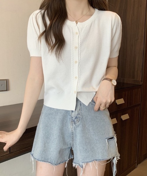yuue' ( wear )（ユーイ）の「パフスリーブ半袖ニットカーディガン 羽織り/トップス（カーディガン/ボレロ・レディース・ブラック/ホワイト/ピンク/ベージュ・FREE）」の6枚目の写真