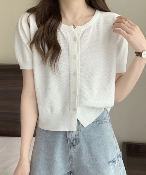 yuue' ( wear )（ユーイ）の「パフスリーブ半袖ニットカーディガン 羽織り/トップス（カーディガン/ボレロ・レディース・ブラック/ホワイト/ピンク/ベージュ・FREE）」の7枚目の写真