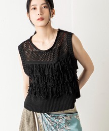MILLION CARATS | 綿タッチ×フリンジで魅せる!涼感と品格を兼ね備えたビスチェ風サマーニット。動きのあるフリンジと透け編みデザインで、トレンド感も大人の抜け感も手に入る、上品カジュアルな主役トップス。(Tシャツ/カットソー)