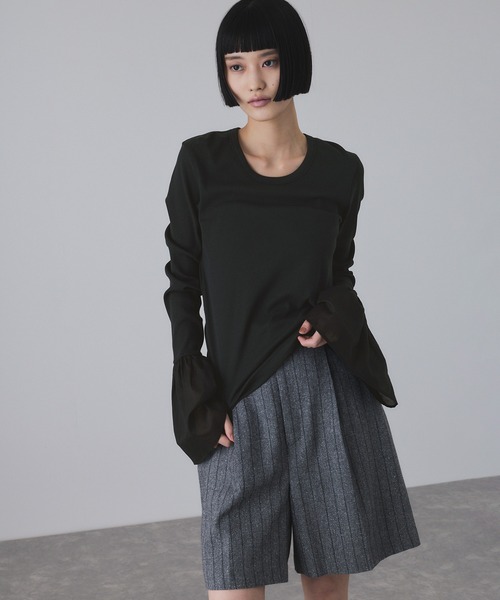 ADAM ET ROPE'(アダムエロペ)の「カフスフレアーリブプルオーバー(Tシャツ/カットソー・レディース・ホワイト/カーキ/ブラック・FREE)」の10枚目の写真