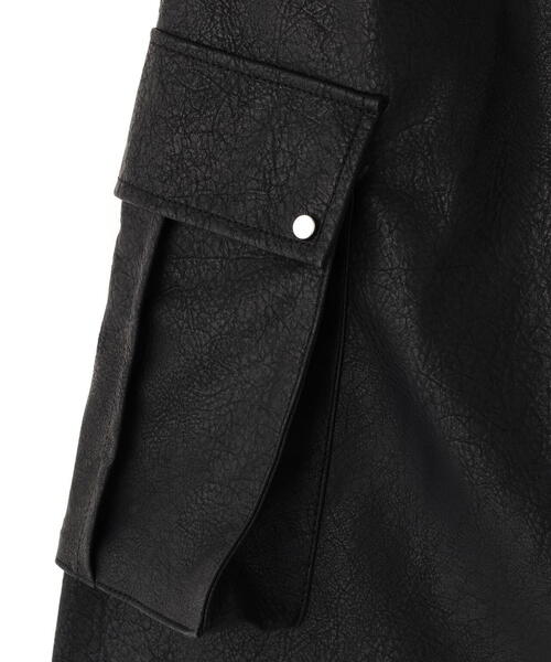 DANKE SCHON(ダンケシェーン)の「DankeSchon/ダンケシェーン/PULEATHER CARGO SHORTS(カーゴパンツ・メンズ・ブラック・M/L)」の8枚目の写真