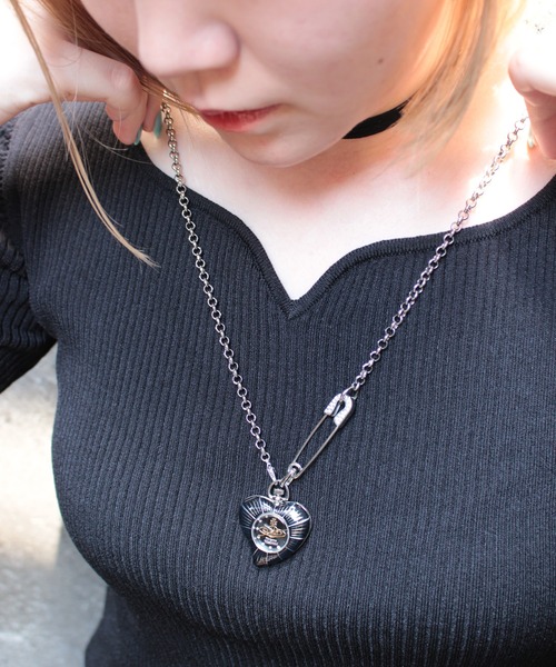 Vivienne Westwood/ヴィヴィアン・ウエストウッド」ハートペンダント