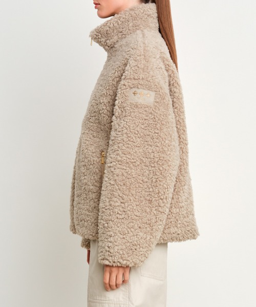 TATRAS（タトラス）の「TATRAS(タトラス) LUELA ルエラ（ブルゾン・レディース・グリーン/キャメル/ピンク/ライトグレー/ブラック/ブルー・3/2/1/4）」の7枚目の写真