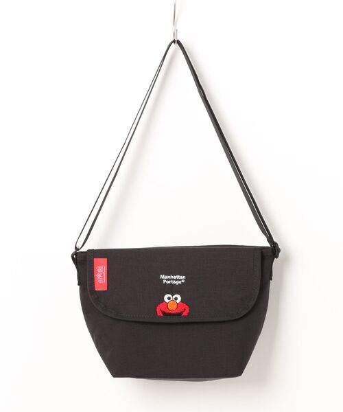 Manhattan Portage(マンハッタンポーテージ)の「Manhattan Portage/マンハッタンポーテージ ショルダーバック "エルモ" NYLON MESSENGER BAG(XXS)SESAME ST MP1603BPDMSST(ショルダーバッグ・メンズ・ブラック×ホワイト・FREE)」の7枚目の写真