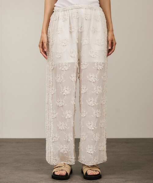 crinkle crinkle crinkle（クリンクルクリンクルクリンクル）の「【crinkle crinkle crinkle】別注3D刺繍サイドフリルパンツ（その他パンツ・レディース・ホワイト/ブラック・FREE）」の9枚目の写真