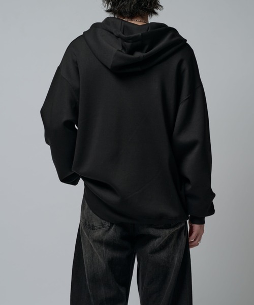 Lui's（ルイス）の「シルキーポンチZIPフーディ（パーカー・メンズ・チャコールグレー/ブラック・M/S）」の9枚目の写真