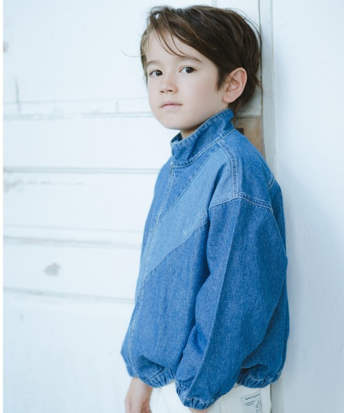 BRANSHES（ブランシェス）の「スタンドカラー配色デニムジャケット（デニムジャケット・キッズ・ブルー/グレー・140/130/150/100/120/110）」の13枚目の写真