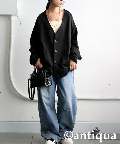 antiqua（アンティカ）の「Vネックカーディガン（カーディガン/ボレロ・レディース・スミクロ/ブラック・ONESIZE）」の5枚目の写真