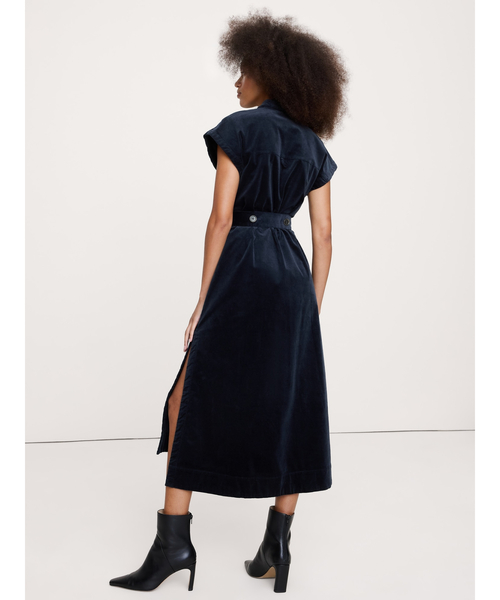 Banana Republic(バナナリパブリック)の「コーデュロイ ミディ シャツドレス(ワンピース・レディース・ダークブラウン/ネイビー・L/XS/S/M)」の4枚目の写真