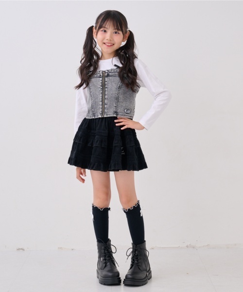 by LOVEiT（バイラビット）の「デニムビスチェ（ベスト・キッズ・ブルー/グレー・160cm/140cm/150cm/120cm/130cm）」の4枚目の写真