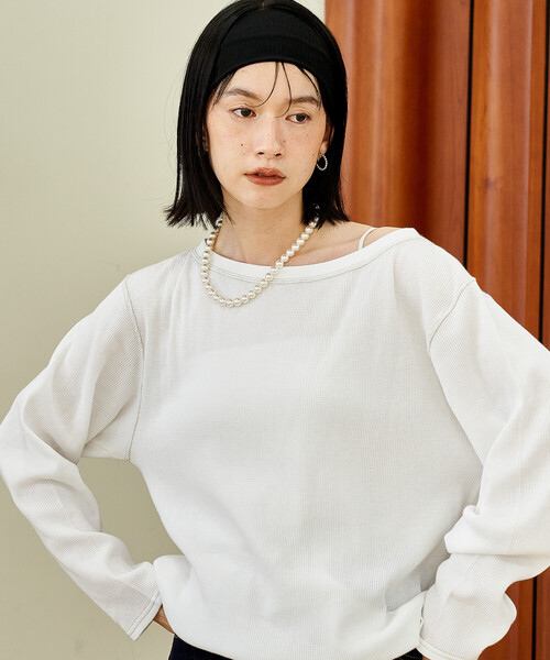 FREAK'S STORE(フリークスストア)の「オフショルダー ワッフルロンT(Tシャツ/カットソー・レディース・チャコールグレー/オフホワイト/グリーン・フリ-)」の1枚目の写真