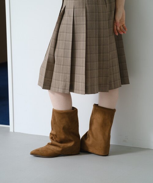 Kastane（カスタネ）の「マルチウェイカバーブーツ（ブーツ・レディース・ダークブラウン/ベージュ・38/37/36）」の22枚目の写真