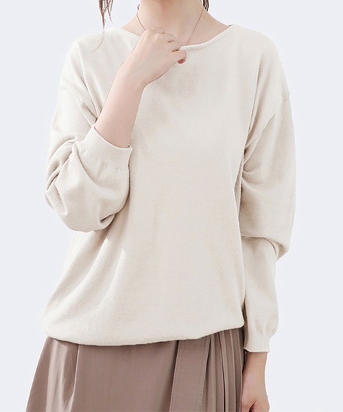 ONEP STAR(ワンピスター)の「カシミヤタッチボートネックニット(ニット/セーター・レディース・グレー/オフホワイト/ブルー/レモンイエロー/ブラック/ホワイト×ブラック/グレイッシュベージュ/ダークブラウン/ブラウン/ピンク/グリーン/ワインレッド/ベージュ/パープル/オレンジ/ミント/モカ/オートミール/ダークブルー/チョコ/テラコッタ・FREE)」の2枚目の写真
