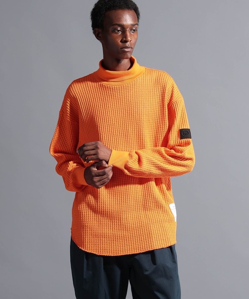 NUMERALS(ヌメラルズ)の「【NUMERALS】サーマルタートル(Tシャツ/カットソー・メンズ・オフホワイト/ブラック/オレンジ/ネイビー・MEDIUM/LARGE)」の4枚目の写真