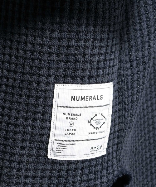 NUMERALS(ヌメラルズ)の「【NUMERALS】サーマルタートル(Tシャツ/カットソー・メンズ・オフホワイト/ブラック/オレンジ/ネイビー・MEDIUM/LARGE)」の11枚目の写真