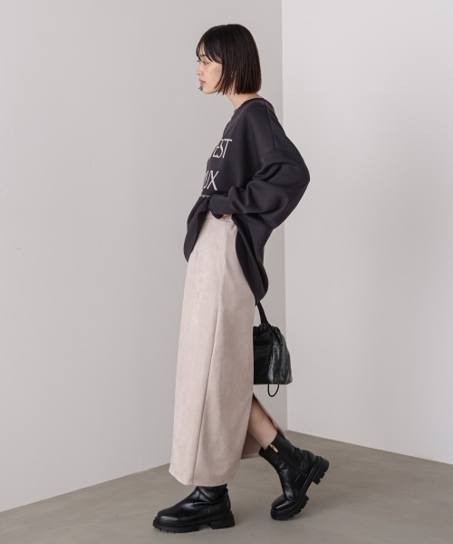 Bou Jeloud(ブージュルード)の「ライトダンボールロゴTシャツ(スウェット・レディース・グレー/チャコールグレー/グレイッシュベージュ・FREE)」の16枚目の写真