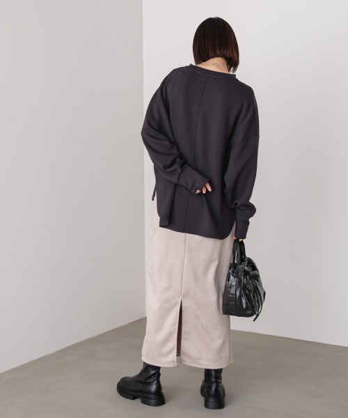 Bou Jeloud(ブージュルード)の「ライトダンボールロゴTシャツ(スウェット・レディース・グレー/チャコールグレー/グレイッシュベージュ・FREE)」の18枚目の写真