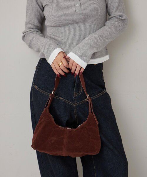 WHO'S WHO gallery（フーズフーギャラリー）の「スウェードショルダーバッグ（トートバッグ・レディース・ブラウン/キャメル・FREE）」の6枚目の写真