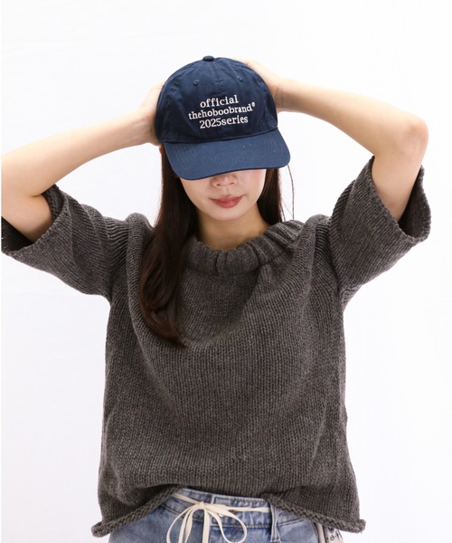 gossip！ロサンゼルス（ゴシップロサンゼルス）の「レトロロゴキャップ B（キャップ・レディース・グリーン/バーガンディー/ネイビー・FREE）」の2枚目の写真