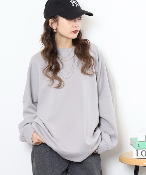 mitis(ミティス)の「mitis ダンボールサイドタックプルオーバー(Tシャツ/カットソー・レディース・アイボリー/ブラック/グレー/ブルーグレー・M)」の4枚目の写真