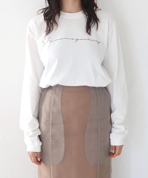 HER CLOSET（ハークローゼット）の「【HER CLOSET】WEB限定シンプルプリントロゴロンT WEB LIMITED SIMPLE PRINT LOGO LONG TEE（Tシャツ/カットソー・レディース・オフホワイト/杢グレー/ブラック・S/M/L）」の11枚目の写真