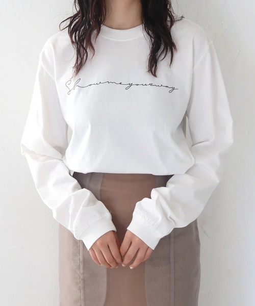 HER CLOSET（ハークローゼット）の「【HER CLOSET】WEB限定シンプルプリントロゴロンT WEB LIMITED SIMPLE PRINT LOGO LONG TEE（Tシャツ/カットソー・レディース・オフホワイト/杢グレー/ブラック・S/M/L）」の12枚目の写真