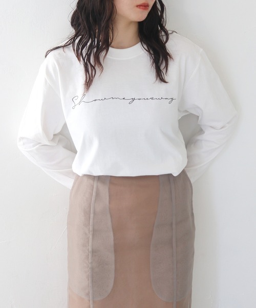 HER CLOSET（ハークローゼット）の「【HER CLOSET】WEB限定シンプルプリントロゴロンT WEB LIMITED SIMPLE PRINT LOGO LONG TEE（Tシャツ/カットソー・レディース・オフホワイト/杢グレー/ブラック・S/M/L）」の14枚目の写真